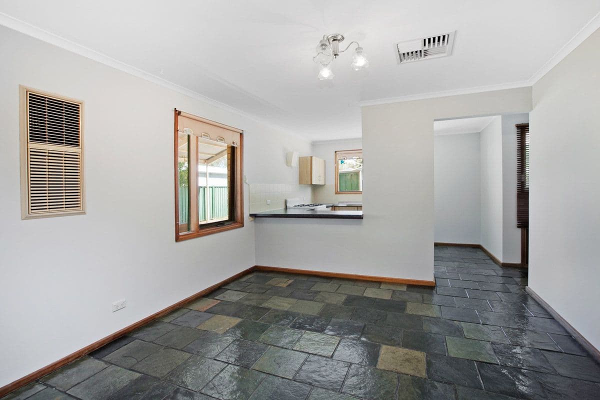 13 Townsend Avenue, Parafield Gardens SA 5107, Parafield Gardens - Thumbnail 3