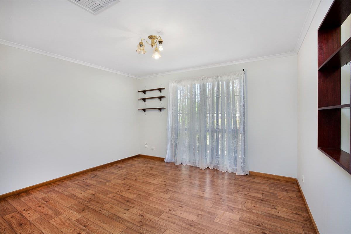 13 Townsend Avenue, Parafield Gardens SA 5107, Parafield Gardens - Thumbnail 7