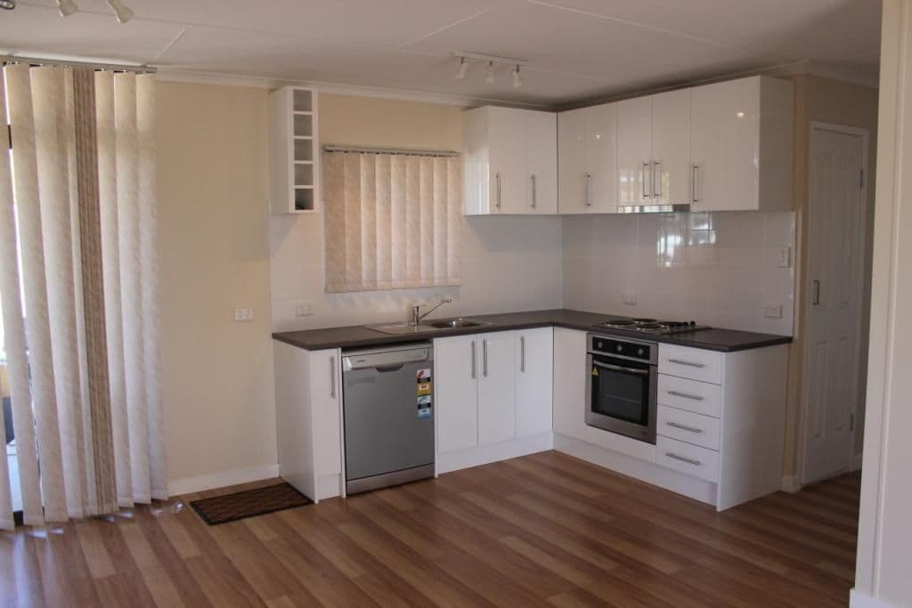 94 Pring Street, Wondai QLD 4606, Wondai - Thumbnail 2