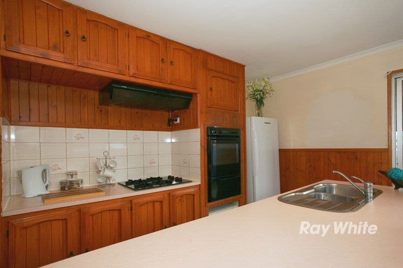 30 Hanley Street, NARRE WARREN VIC 3805, Narre Warren - Thumbnail 6