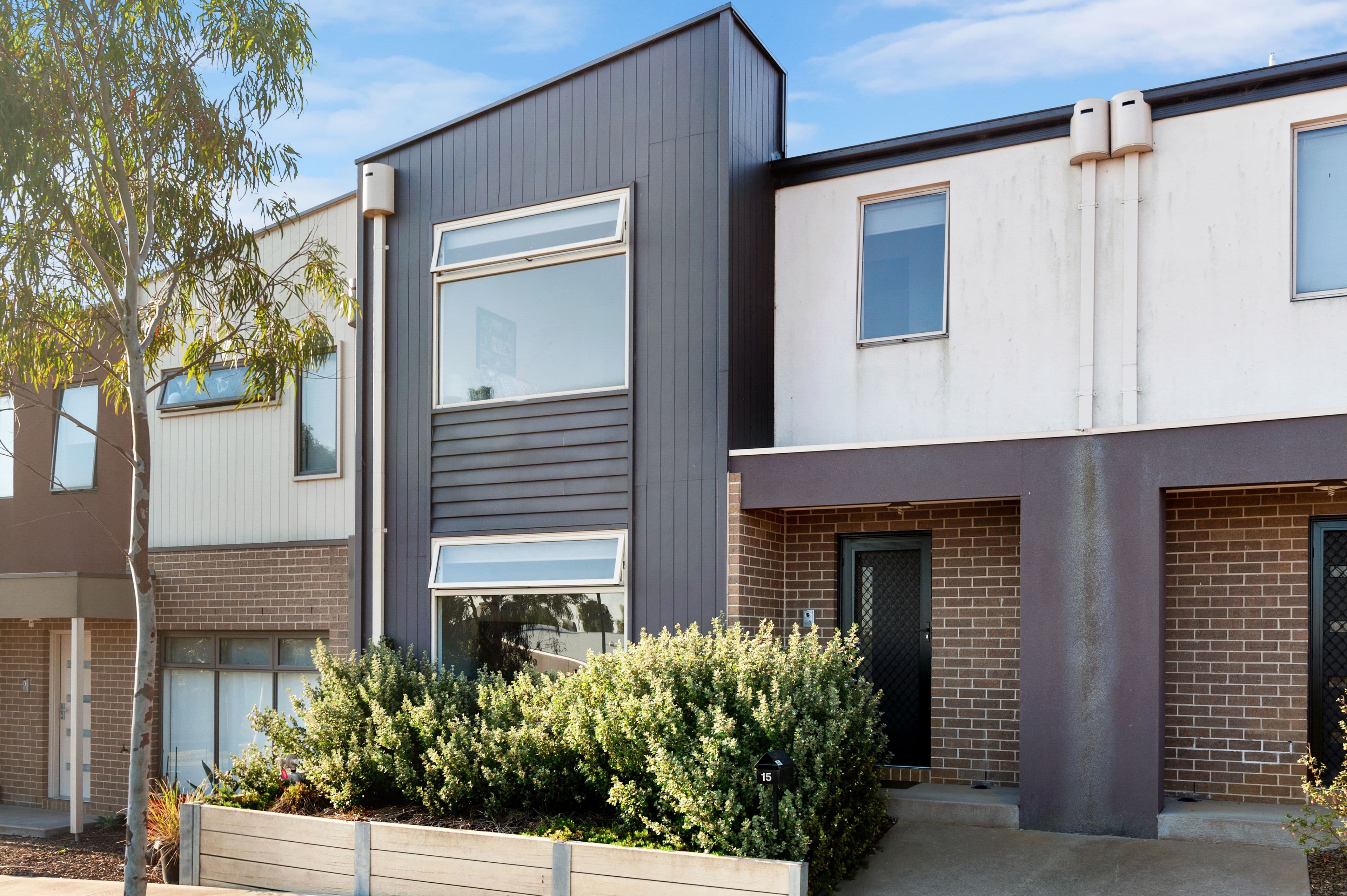 15 Atlantic Drive, Pakenham VIC 3810, Pakenham - Thumbnail 2