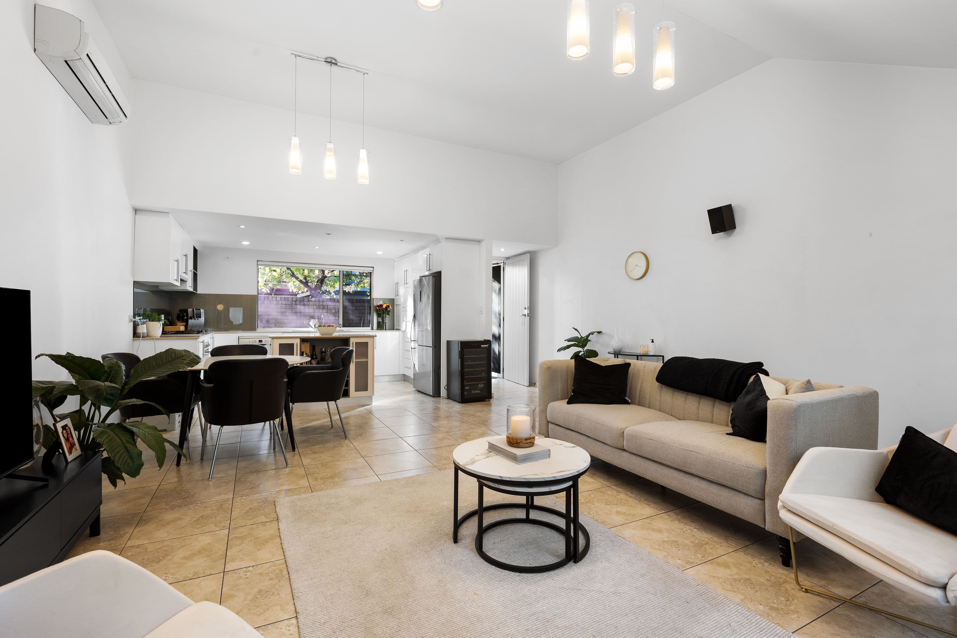 225 Gilles Street, Adelaide SA 5000, Adelaide - Image 1