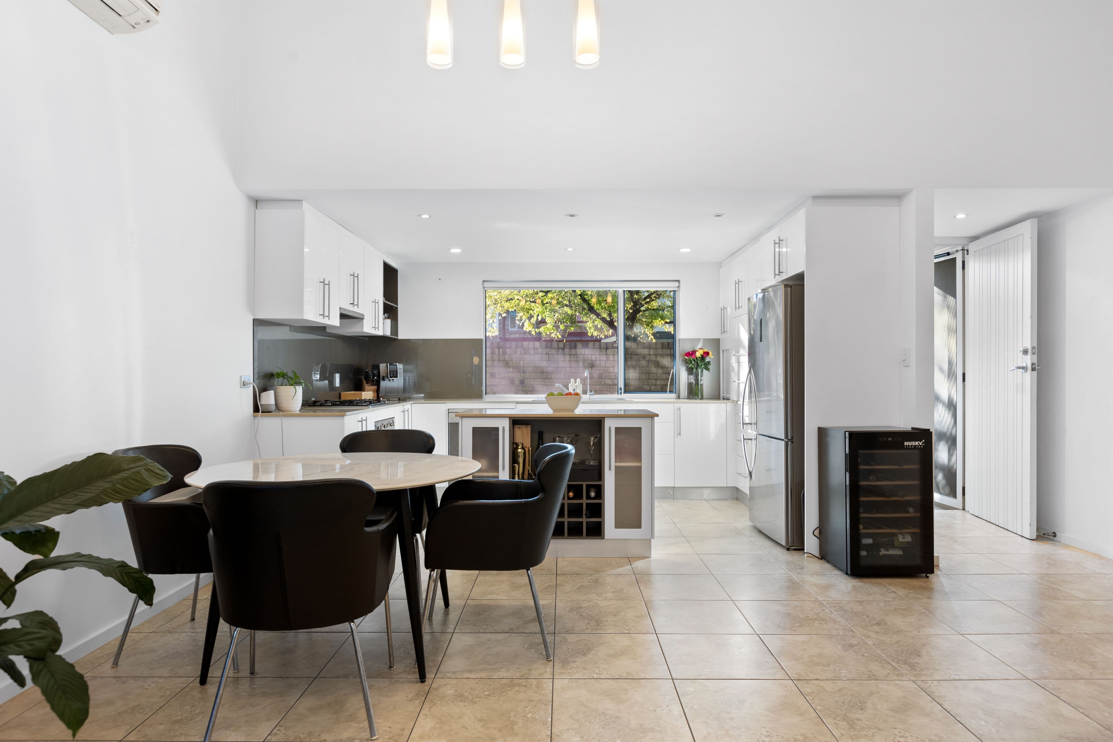 225 Gilles Street, Adelaide SA 5000, Adelaide - Thumbnail 3