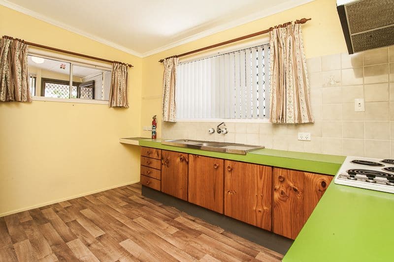 30 Gertrude Street, Redcliffe QLD 4020, Redcliffe - Thumbnail 3