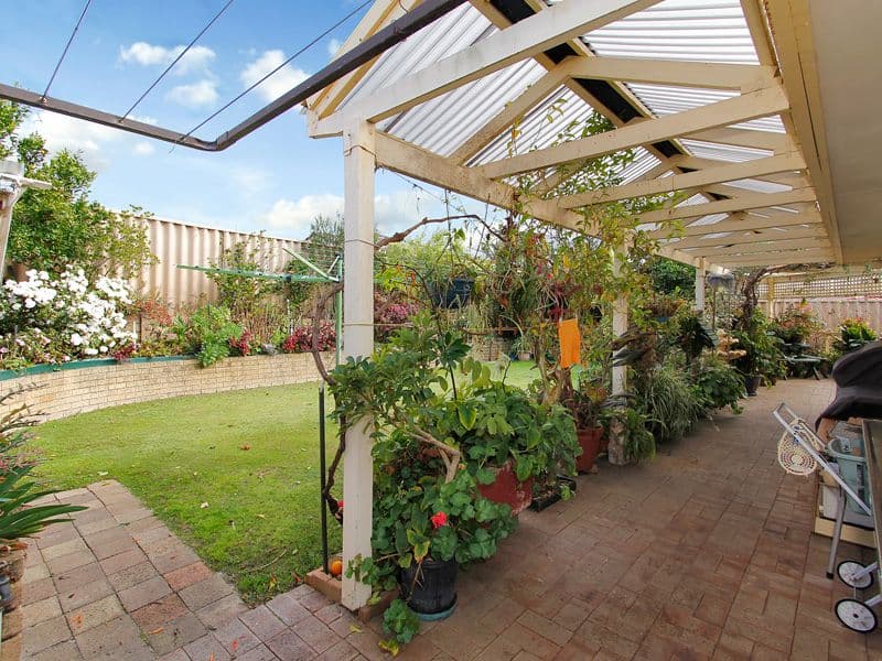 67 Sylvan Crescent, LEEMING WA 6149, Leeming - Thumbnail 4