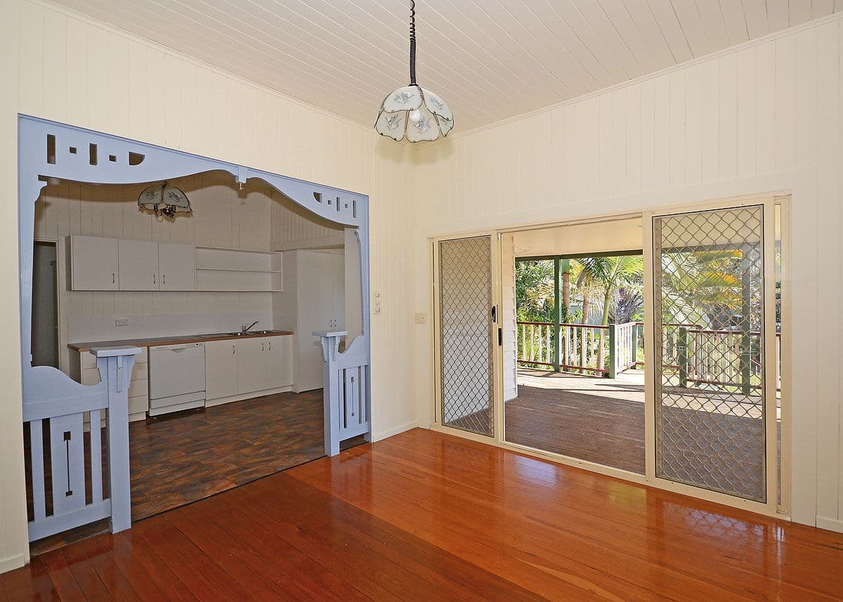120 Cypress Street, TORQUAY QLD 4655, Torquay - Thumbnail 2