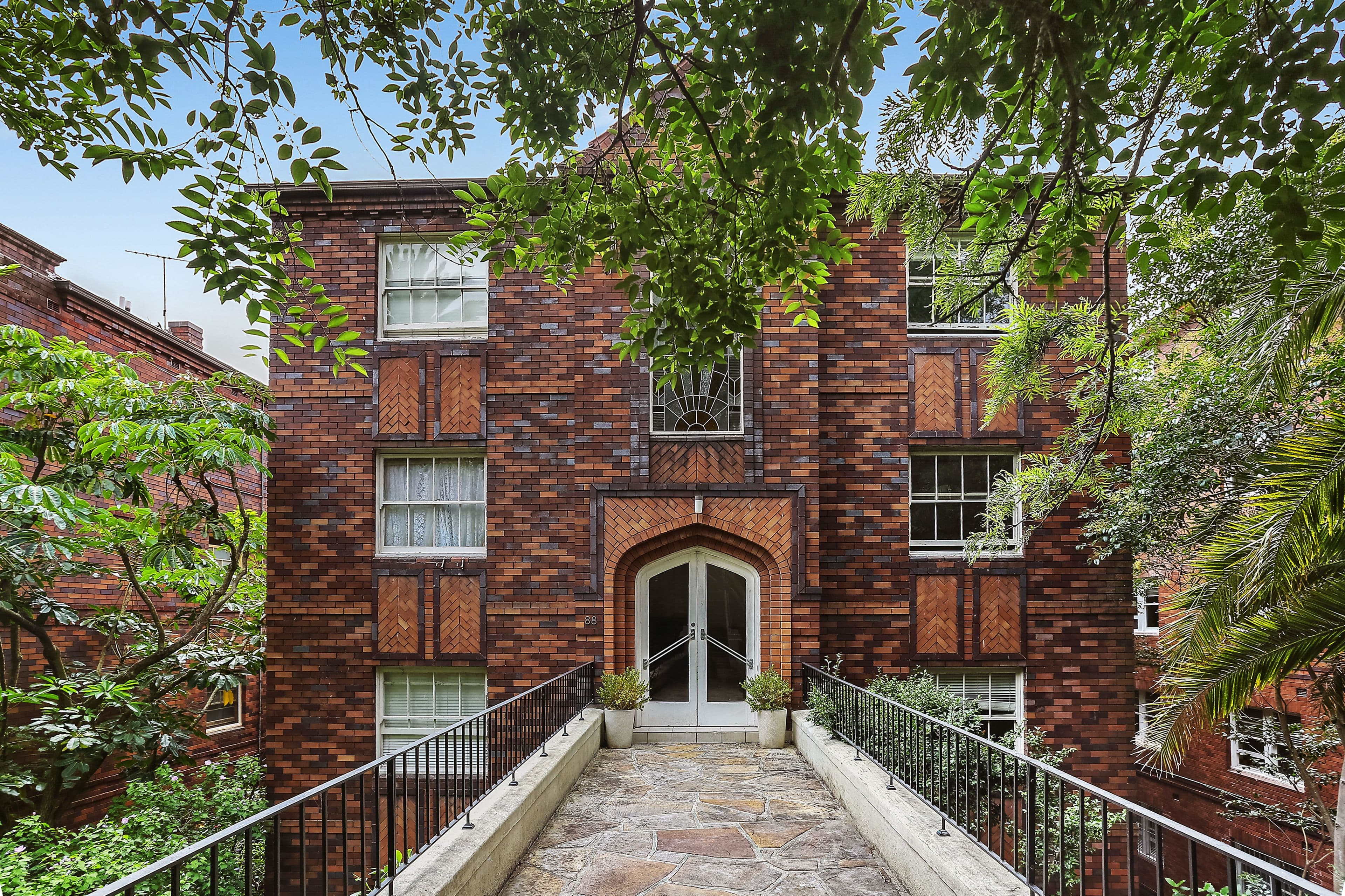 88 Drumalbyn Road, Bellevue Hill NSW 2023, Bellevue Hill - Thumbnail 2