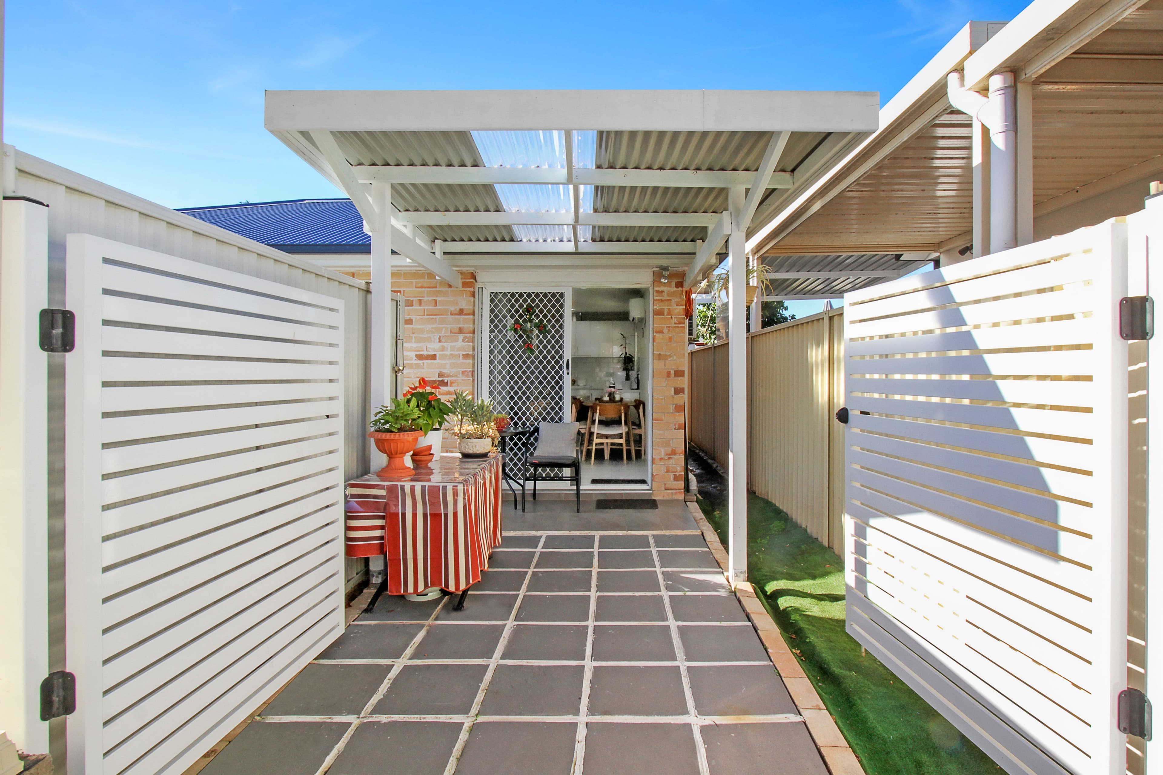 104 & 104a Sweethaven Road, GREENFIELD PARK NSW 2176, Greenfield Park - Thumbnail 4