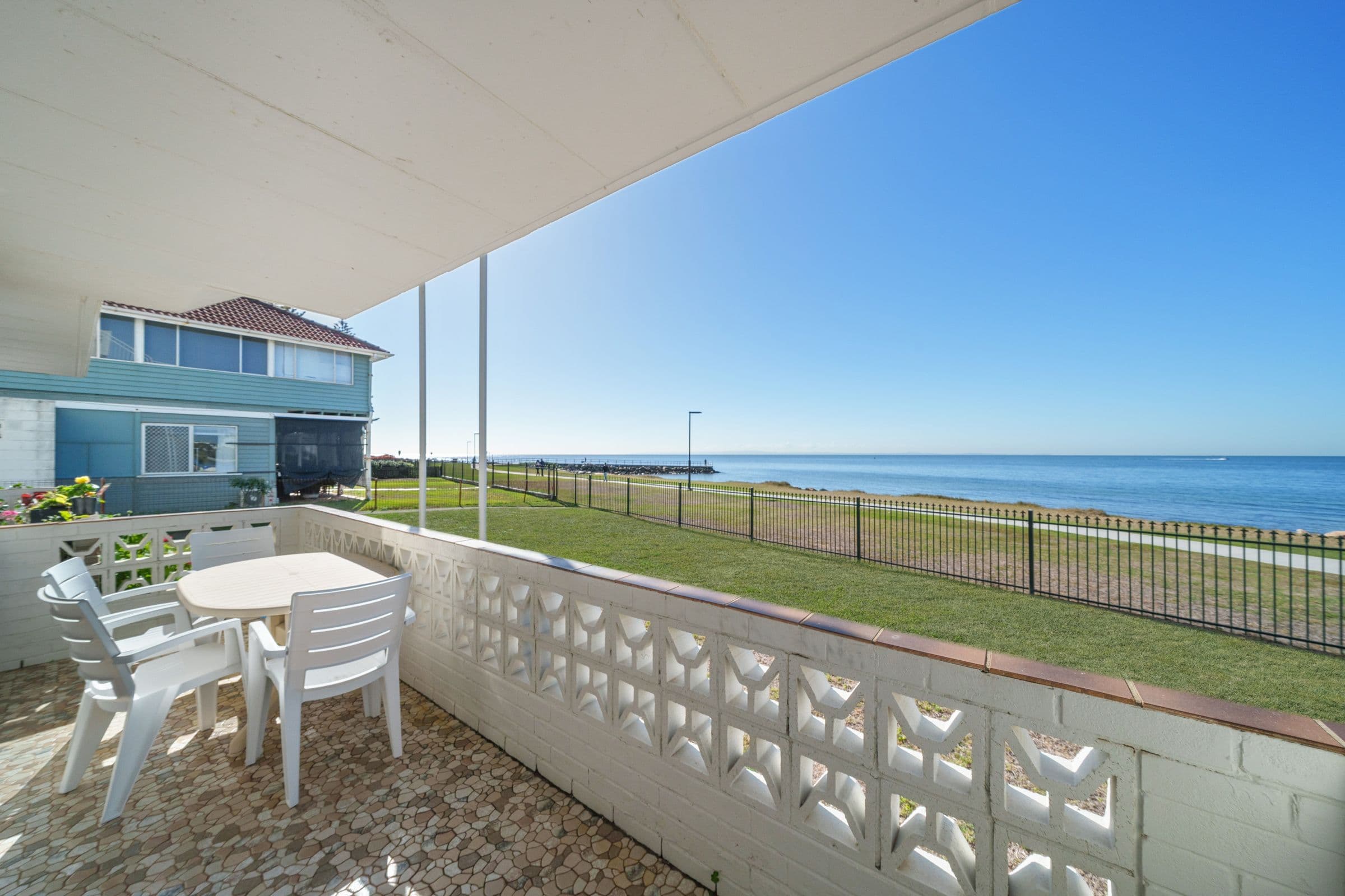 52 Prince Edward Parade, Redcliffe QLD 4020, Redcliffe - Thumbnail 5