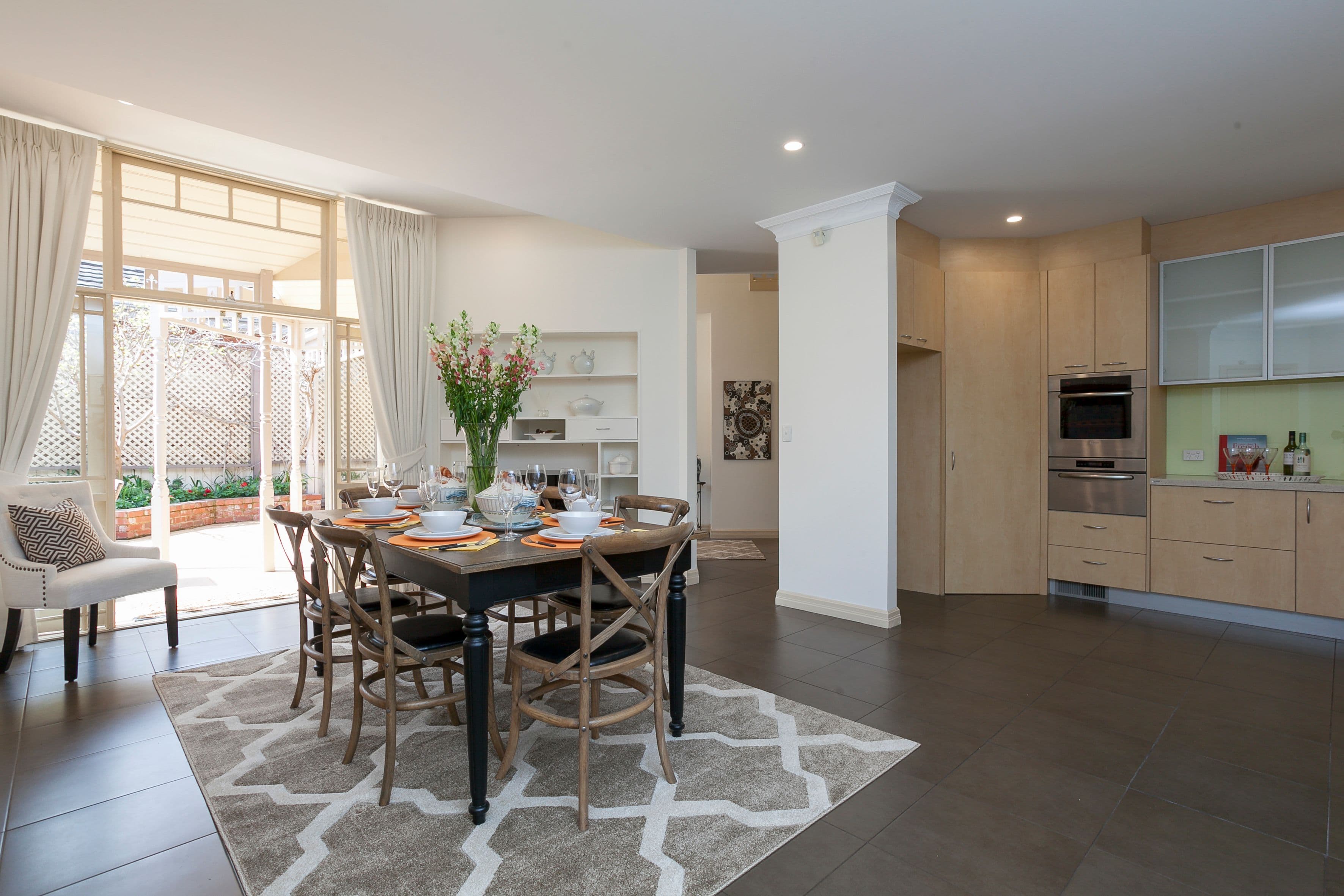 6 Belford Avenue, Kew East VIC 3102, Kew East - Thumbnail 3