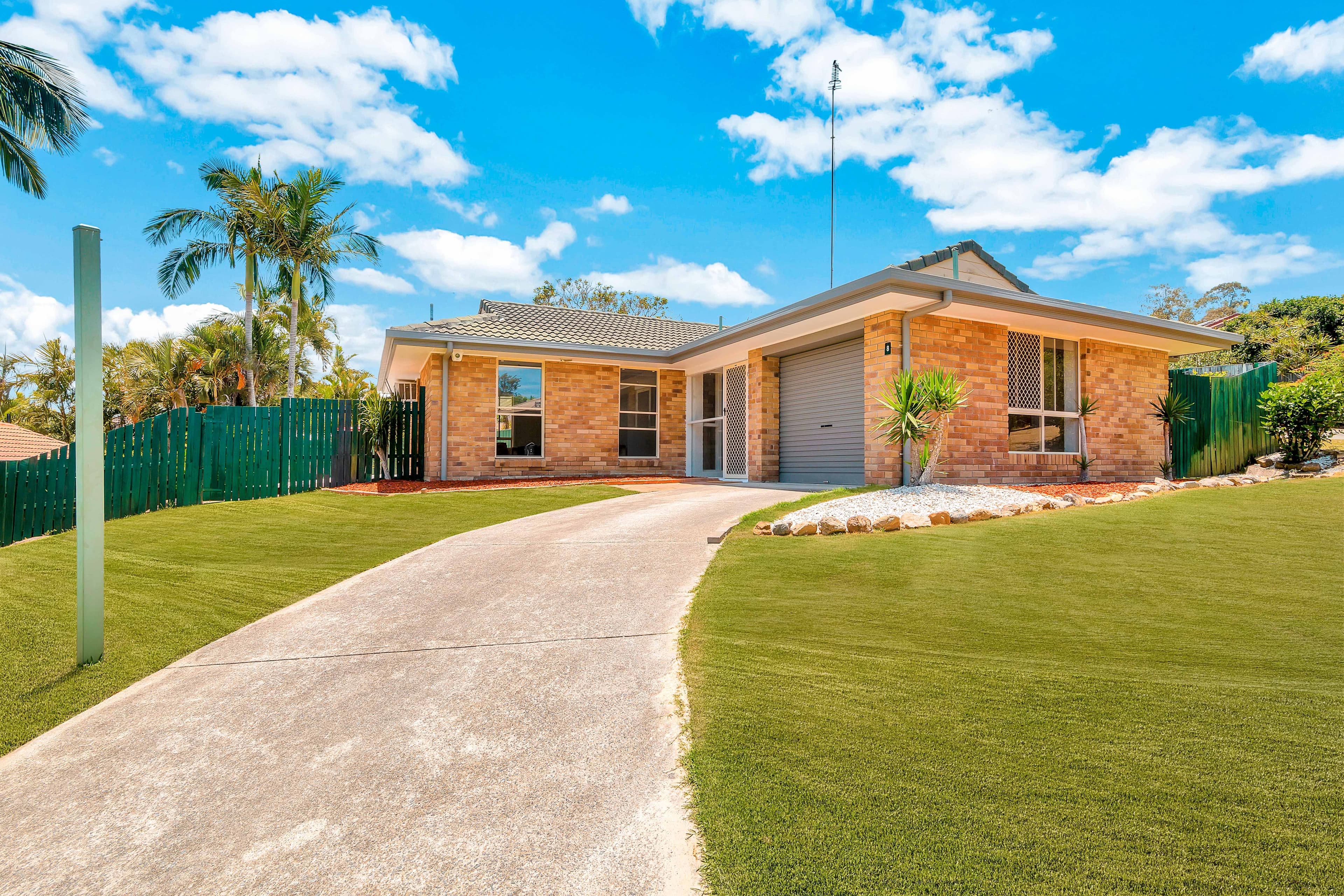 8 Mona Court, Oxenford QLD 4210, Oxenford - Image 1