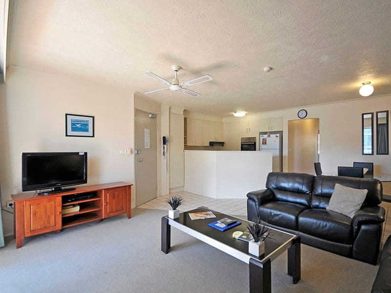 36 Australia Avenue, BROADBEACH QLD 4218, Broadbeach - Thumbnail 3