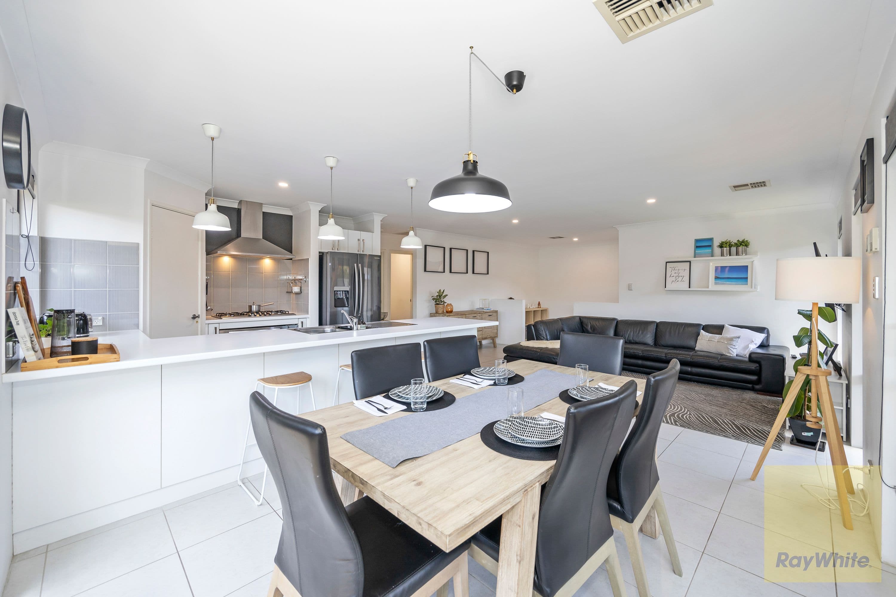 19 Bain Square, Forrestfield WA 6058, Forrestfield - Thumbnail 3