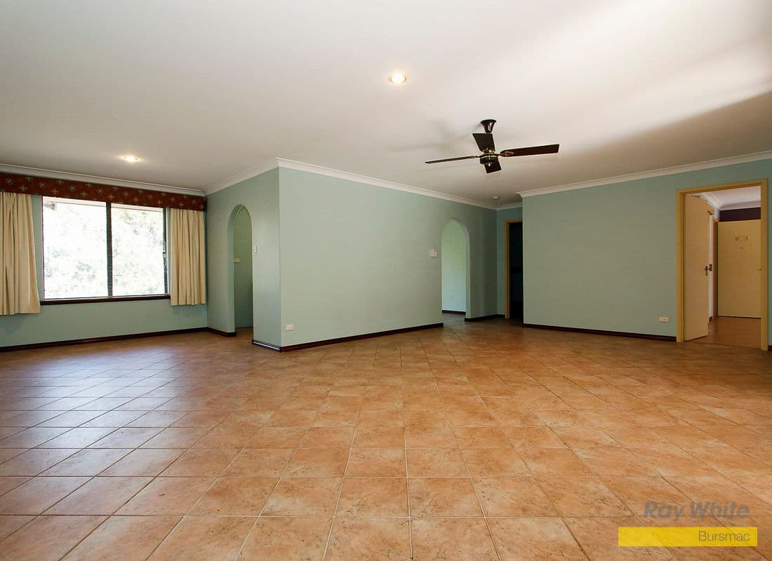 43 Jacaranda Drive, BALLAJURA WA 6066, Ballajura - Thumbnail 6