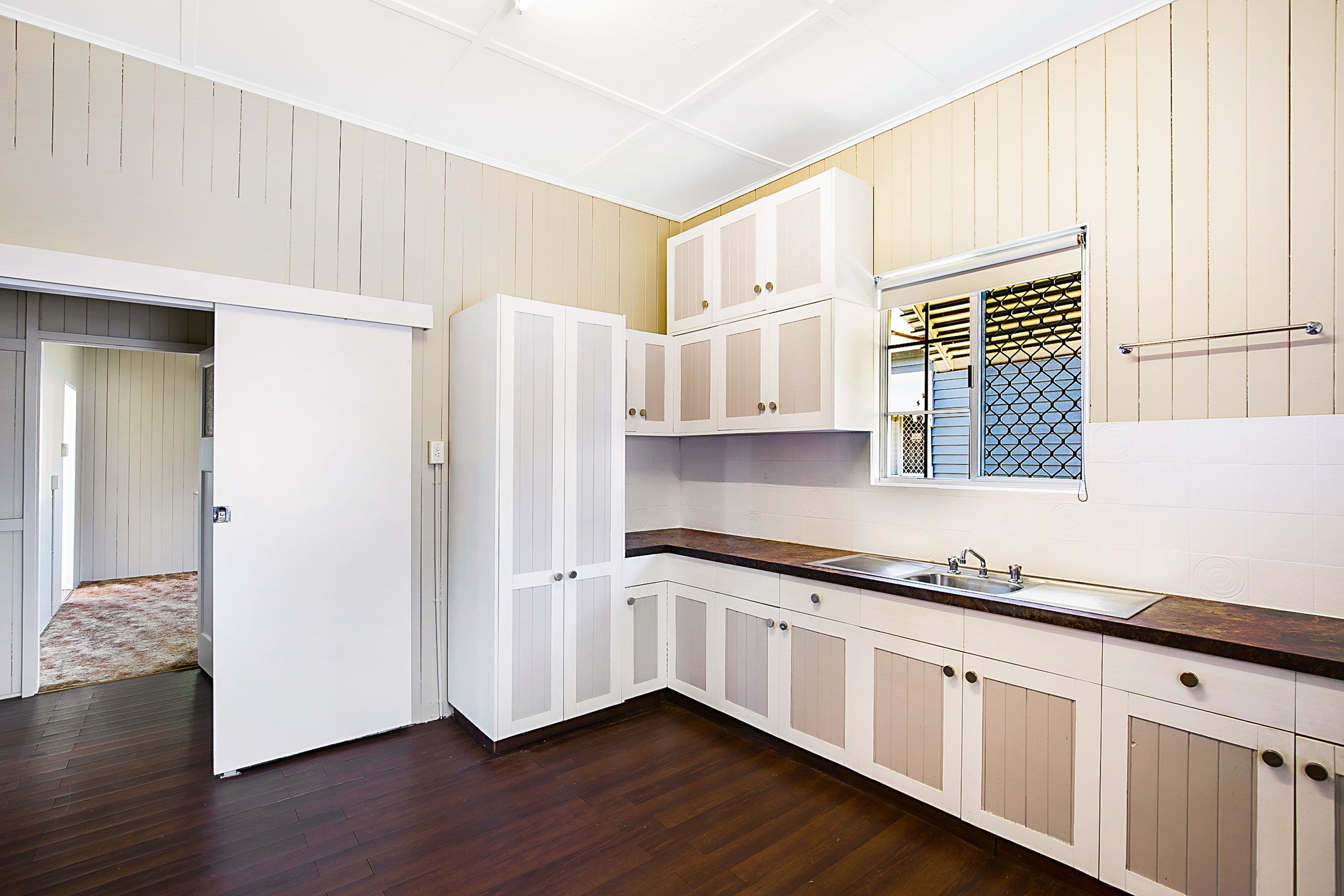 217 Campbell Street, Newtown QLD 4350, Newtown - Thumbnail 4