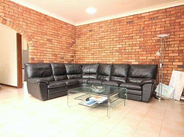 1 Garry Court, GEORGES HALL NSW 2198, Georges Hall - Thumbnail 4
