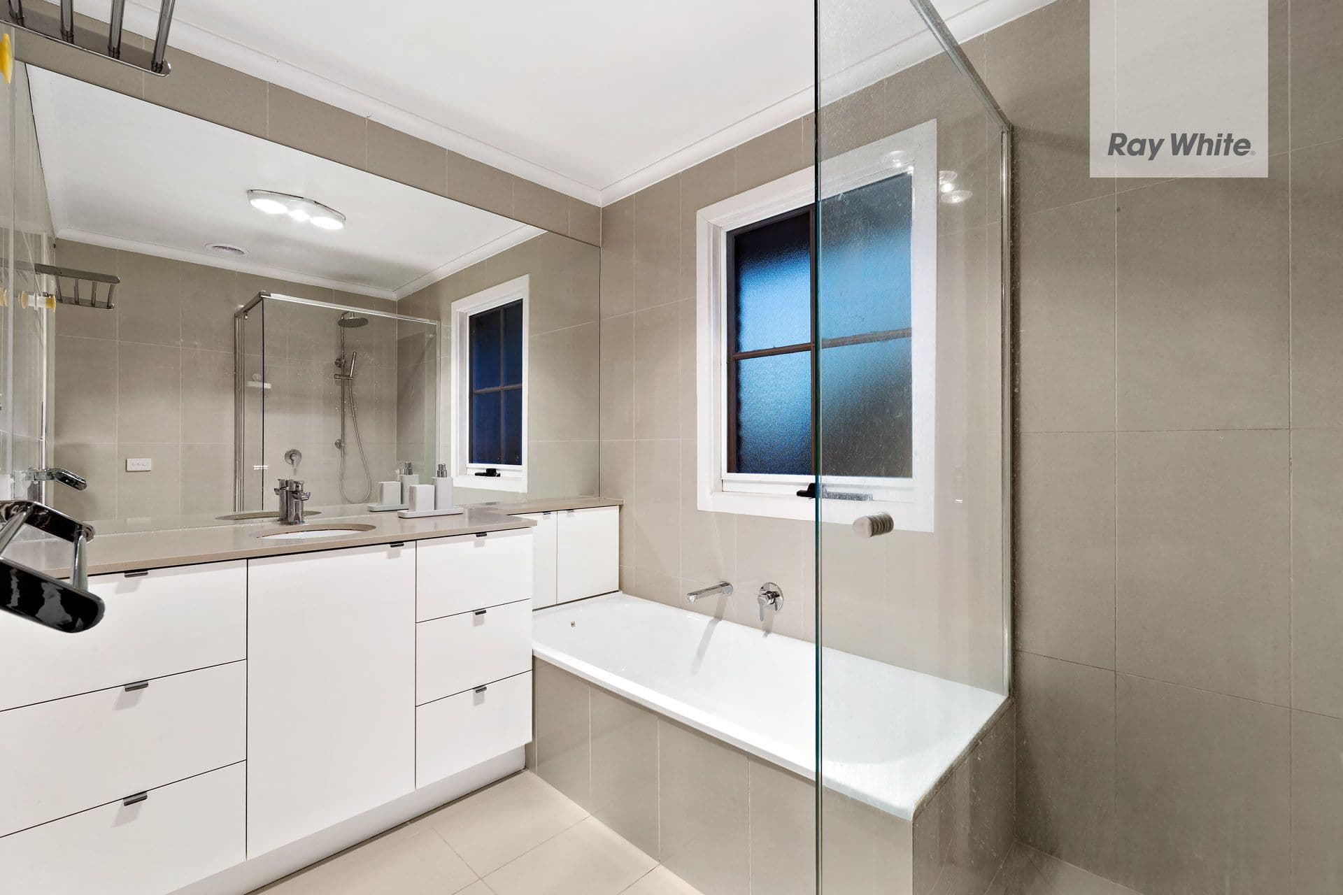 2 Merrivale Way, Bundoora VIC 3083, Bundoora - Thumbnail 8