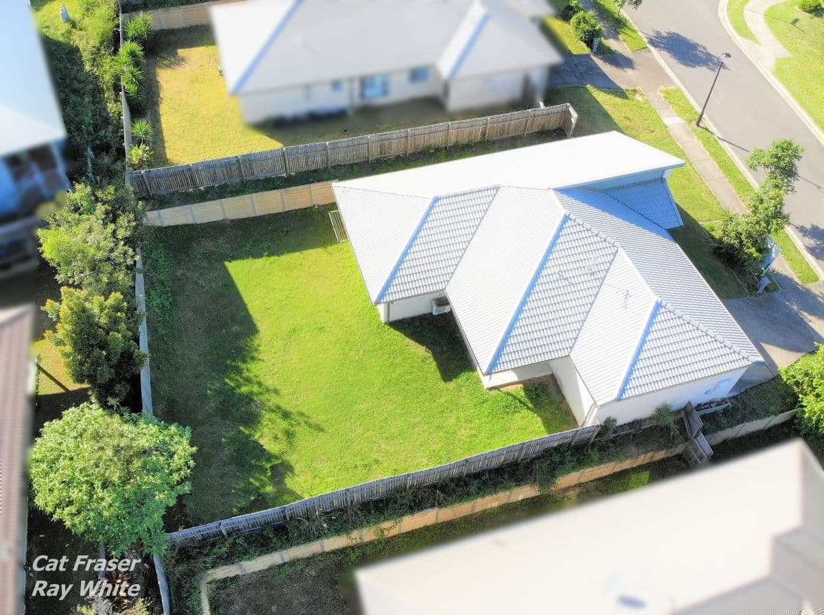 6 Oakwood Street, Pimpama QLD 4209, Pimpama - Image 1