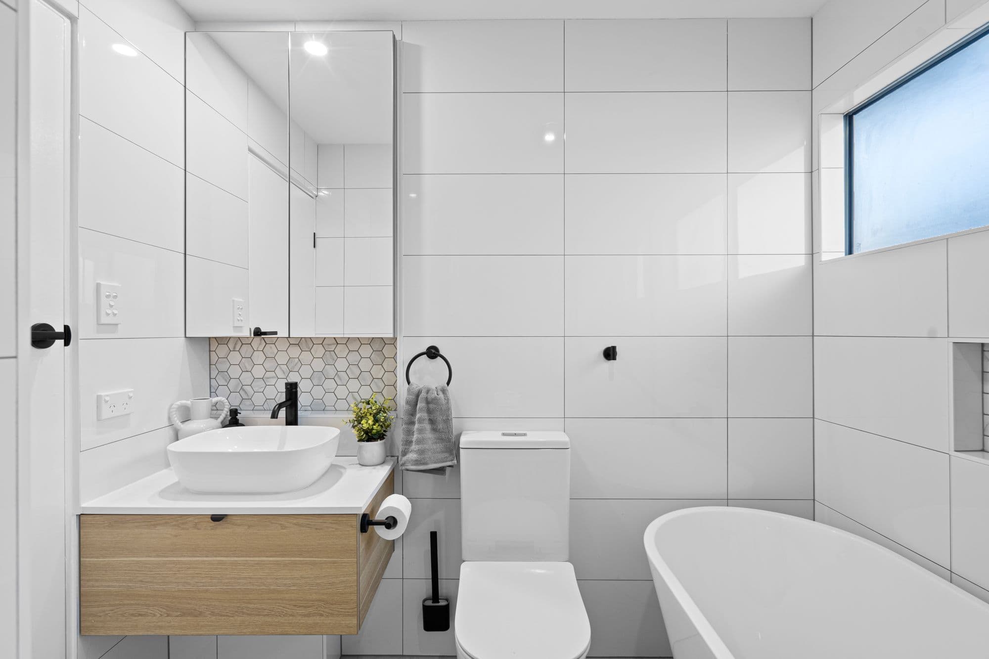 7 Ettie Street, Redcliffe QLD 4020, Redcliffe - Thumbnail 6