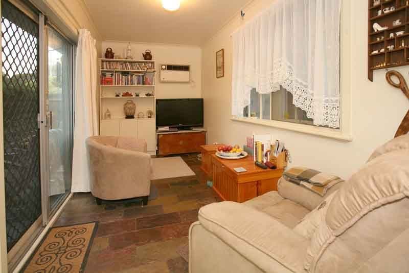2 Heath Street, GLEN WAVERLEY VIC 3150, Glen Waverley - Thumbnail 4