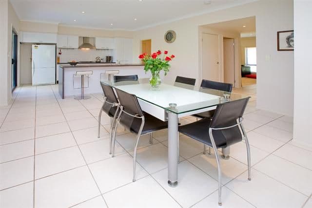 86 Tristania Way, MOUNT GRAVATT EAST QLD 4122, Mount Gravatt East - Thumbnail 2