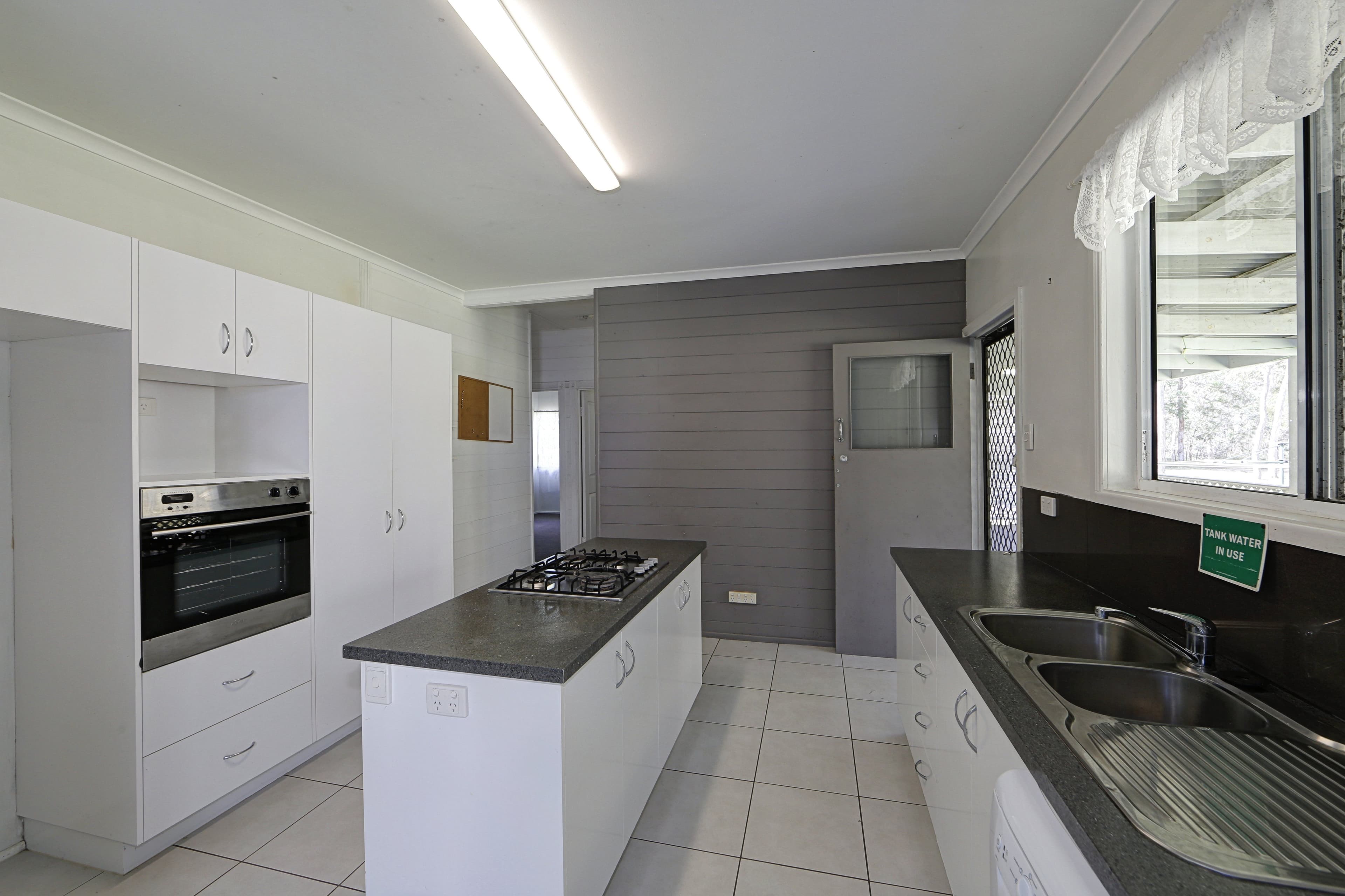 48 Tammy Road, Moore Park Beach QLD 4670, Moore Park Beach - Thumbnail 6