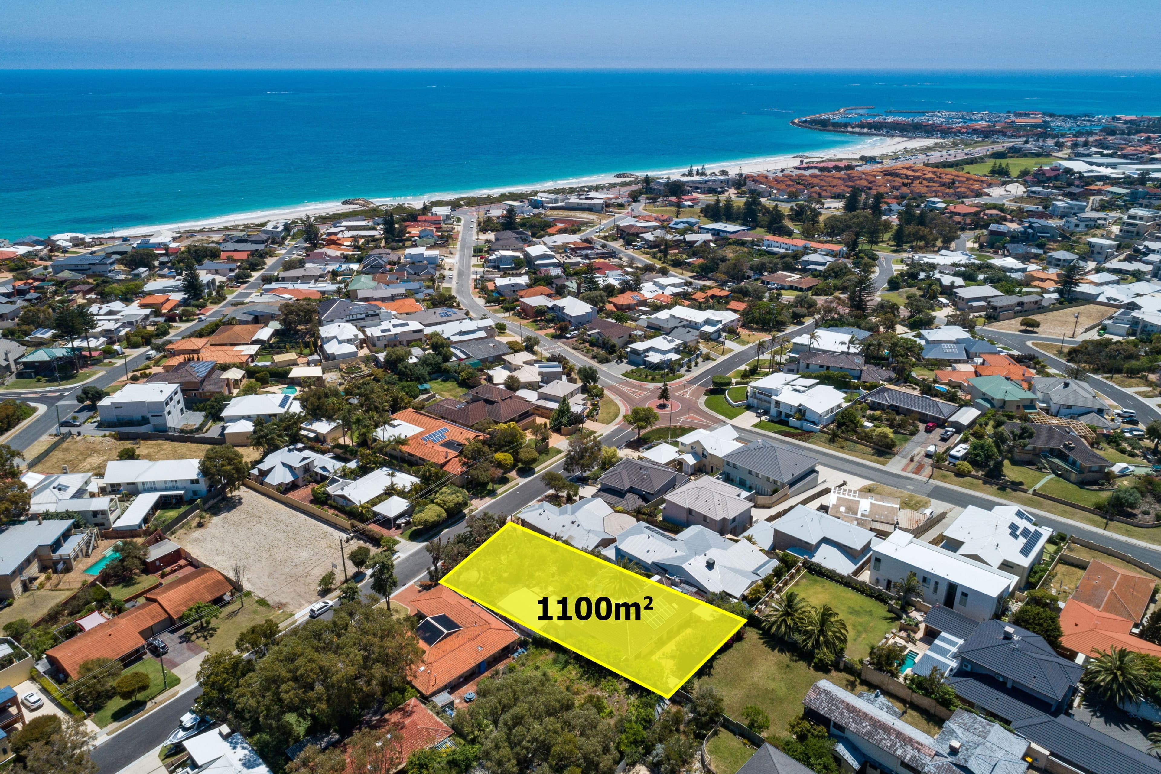 17 Frobisher Avenue, Sorrento WA 6020, Sorrento - Image 1