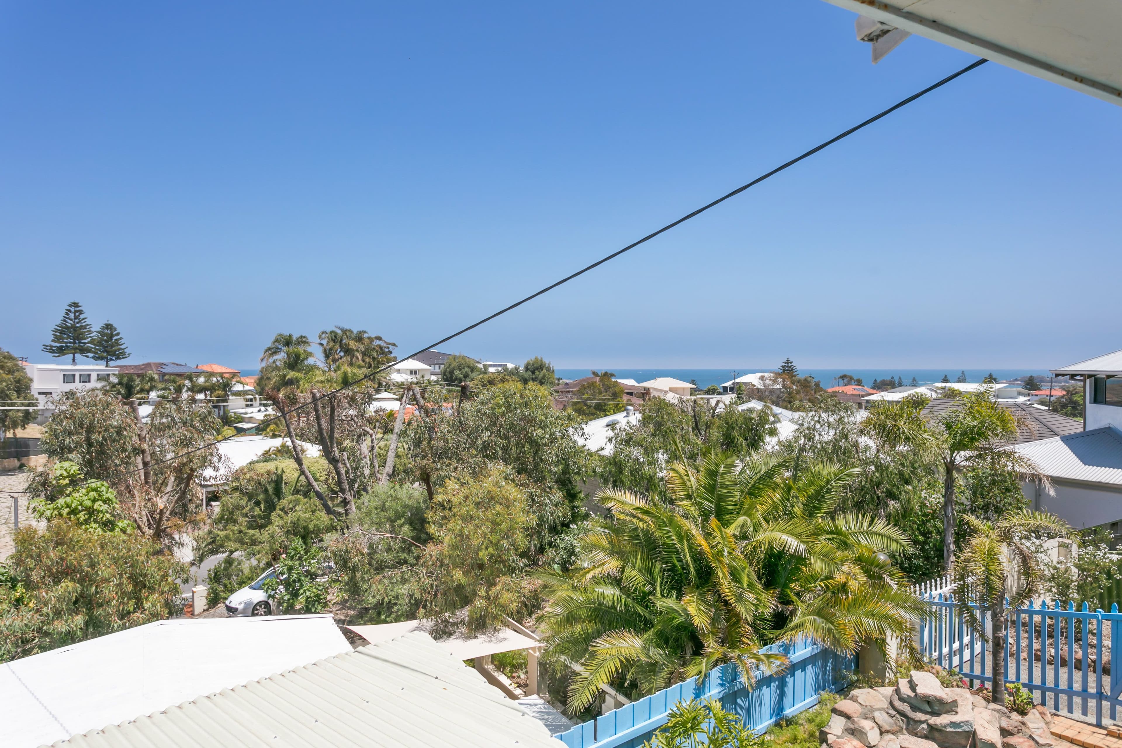 17 Frobisher Avenue, Sorrento WA 6020, Sorrento - Thumbnail 4