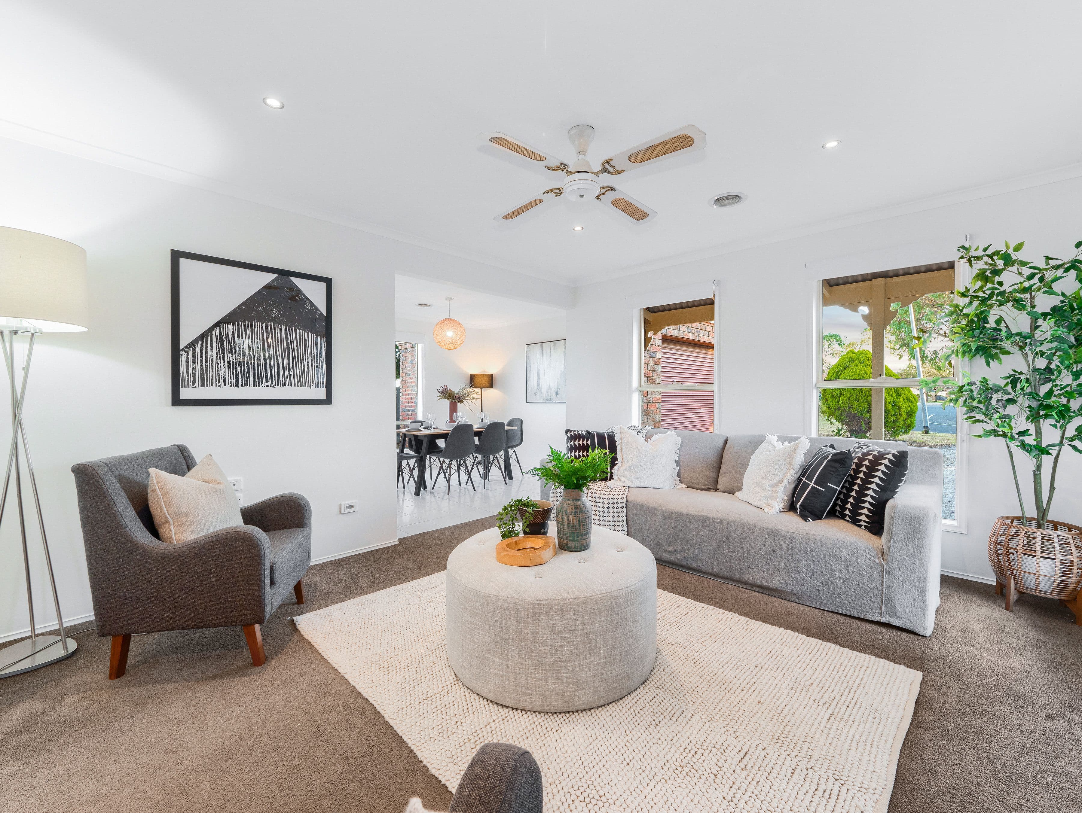 92 Rangeview Drive, Skye VIC 3977, Skye - Thumbnail 2