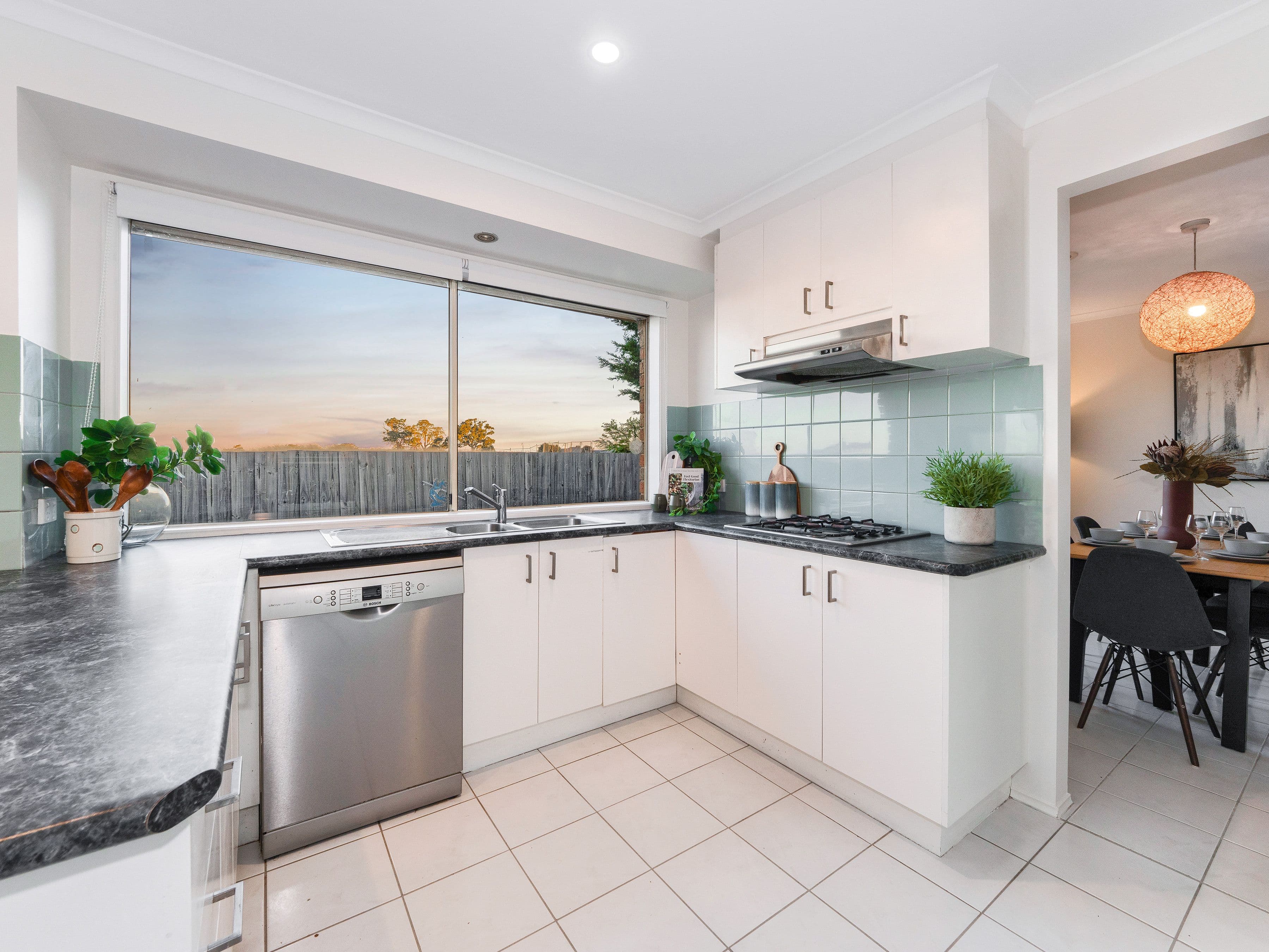 92 Rangeview Drive, Skye VIC 3977, Skye - Thumbnail 7