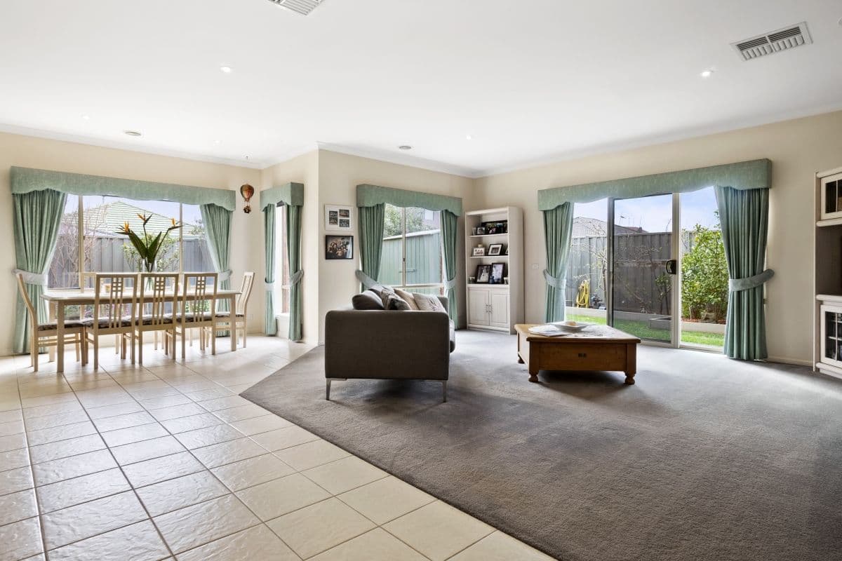 53 McMahon Crescent, Tarneit VIC 3029, Tarneit - Thumbnail 7