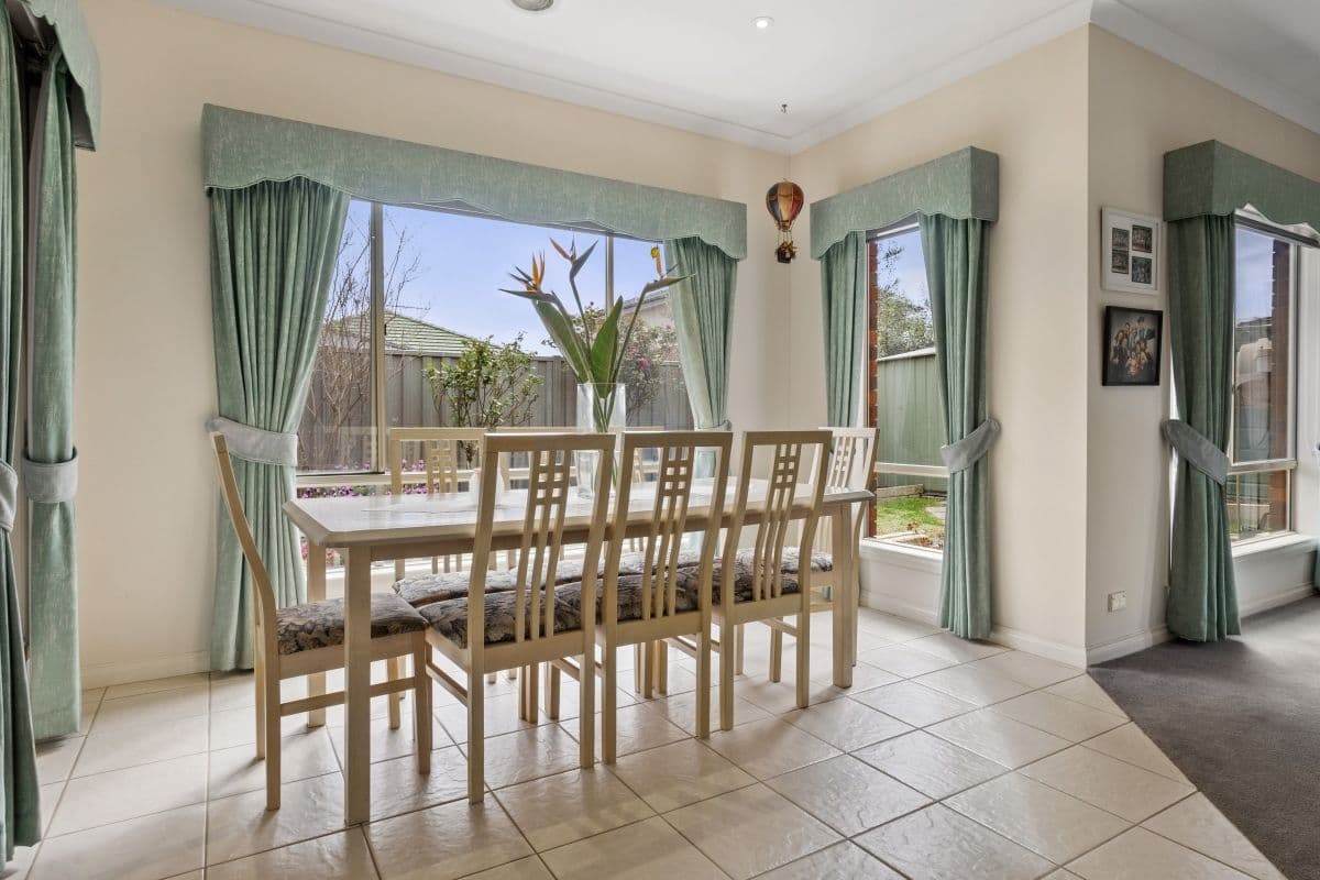 53 McMahon Crescent, Tarneit VIC 3029, Tarneit - Thumbnail 8