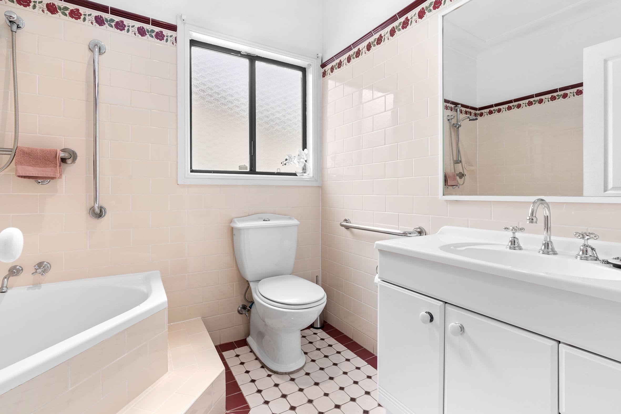 92 Best Road, Seven Hills NSW 2147, Seven Hills - Thumbnail 7
