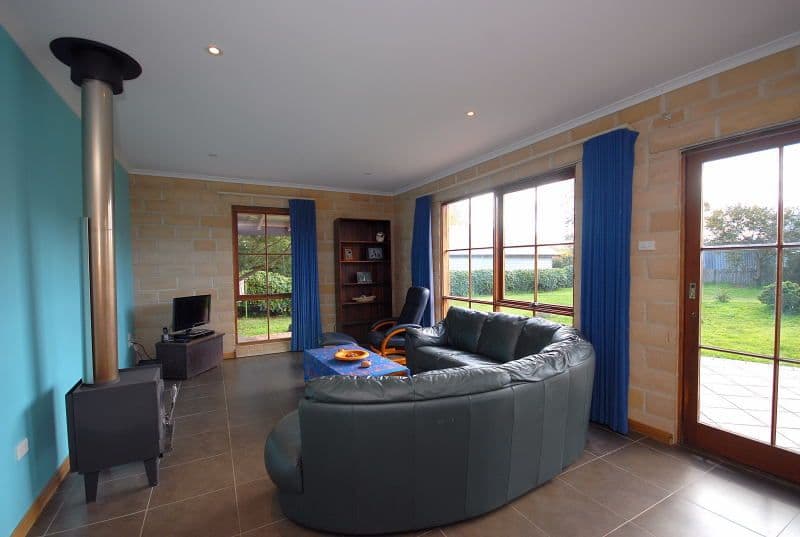 34 Coghill Street, BRAIDWOOD NSW 2622, Braidwood - Thumbnail 3