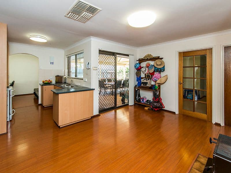 57 Greenway Avenue, Thornlie WA 6108, Thornlie - Thumbnail 7