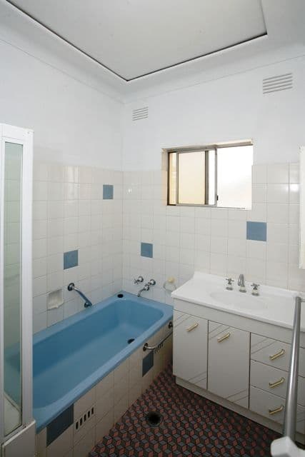 7 Waranga Avenue, MOUNT AUSTIN NSW 2650, Mount Austin - Thumbnail 8