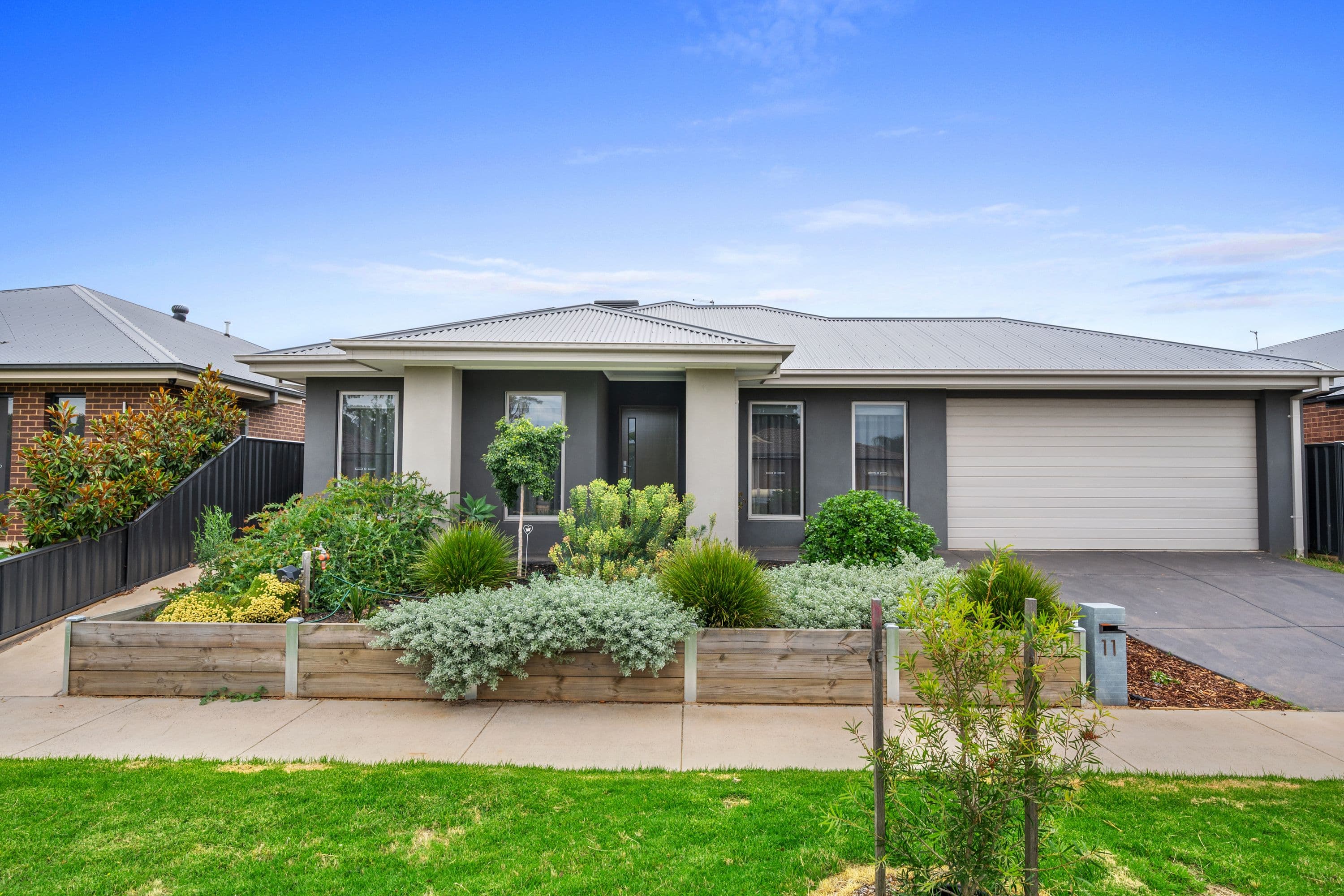11 Priest Street, White Hills VIC 3550, White Hills - Image 1