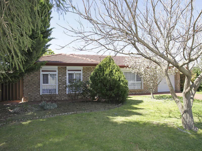 14 Oakridge Rise, Huntfield Heights - Image 1