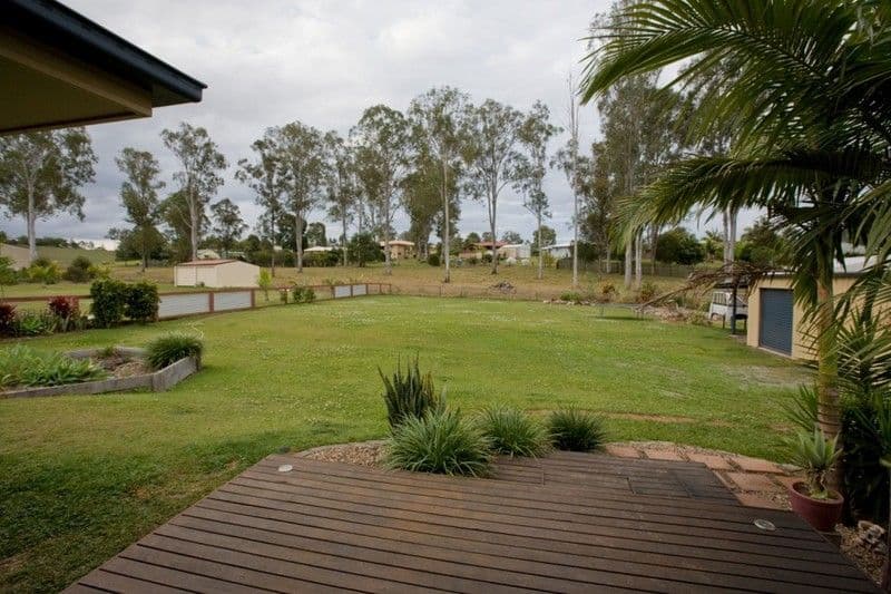 11 Oxford Court, SOUTHSIDE QLD 4570, Southside - Thumbnail 6