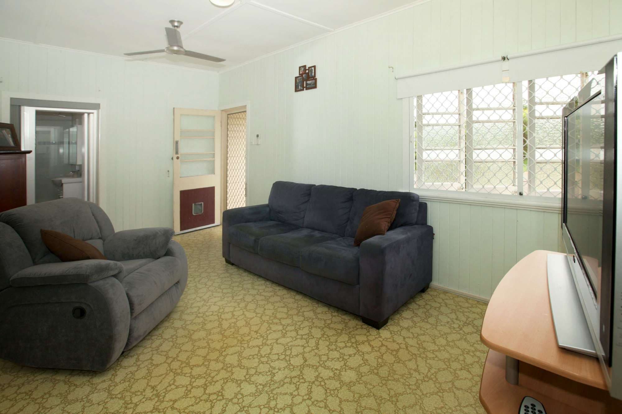 19 Barbeler Street, CURRAJONG QLD 4812, Currajong - Thumbnail 3