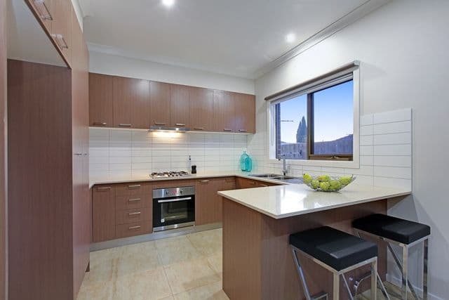 6A Riviera Court, RESERVOIR VIC 3073, Reservoir - Thumbnail 4