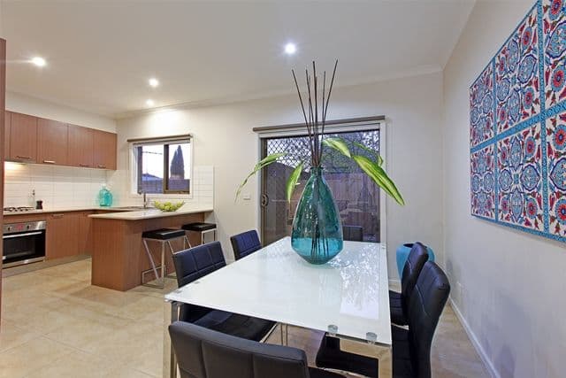 6A Riviera Court, RESERVOIR VIC 3073, Reservoir - Thumbnail 5