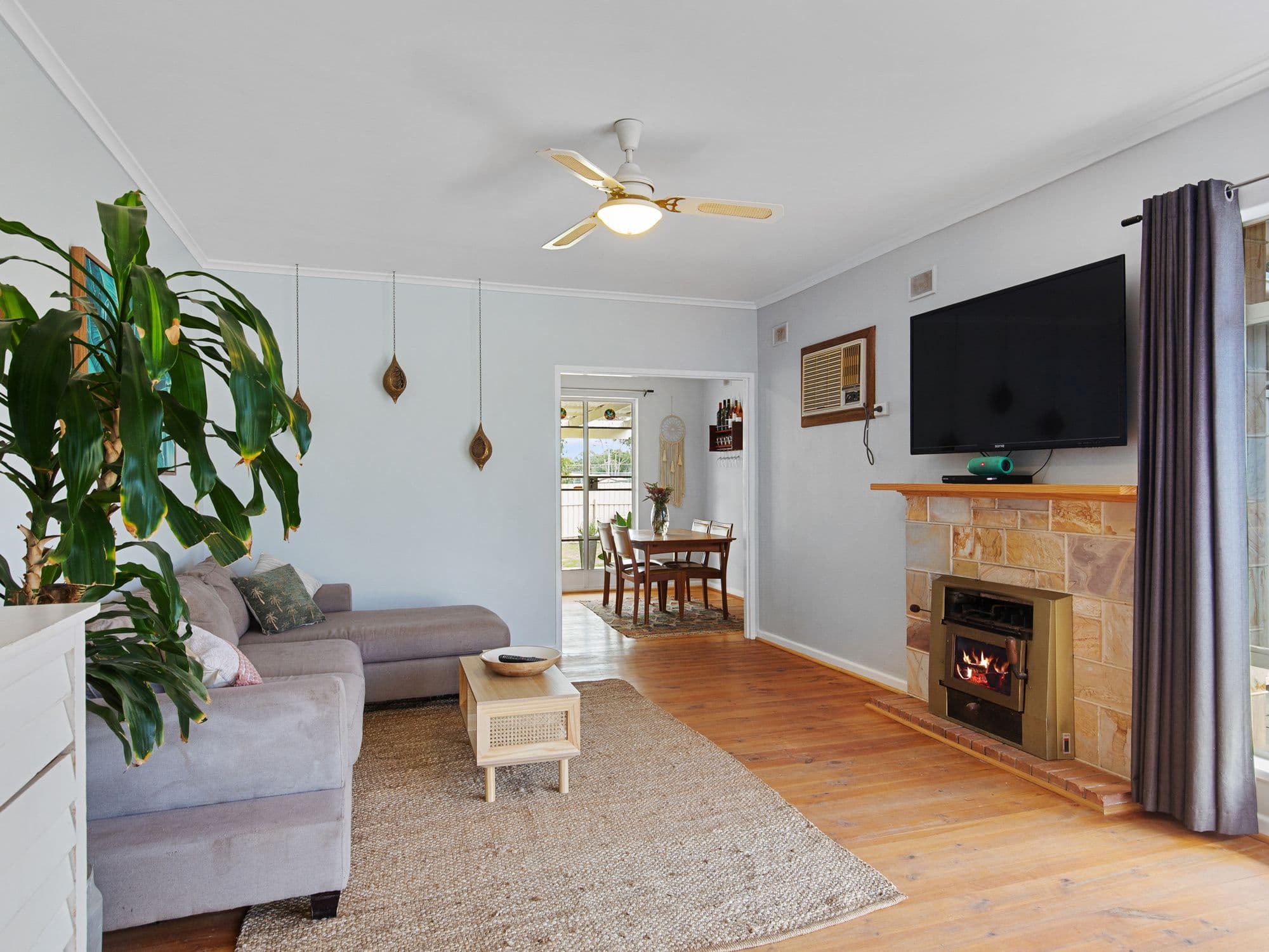 33 Jordan Drive, Morphett Vale SA 5162, Morphett Vale - Thumbnail 2