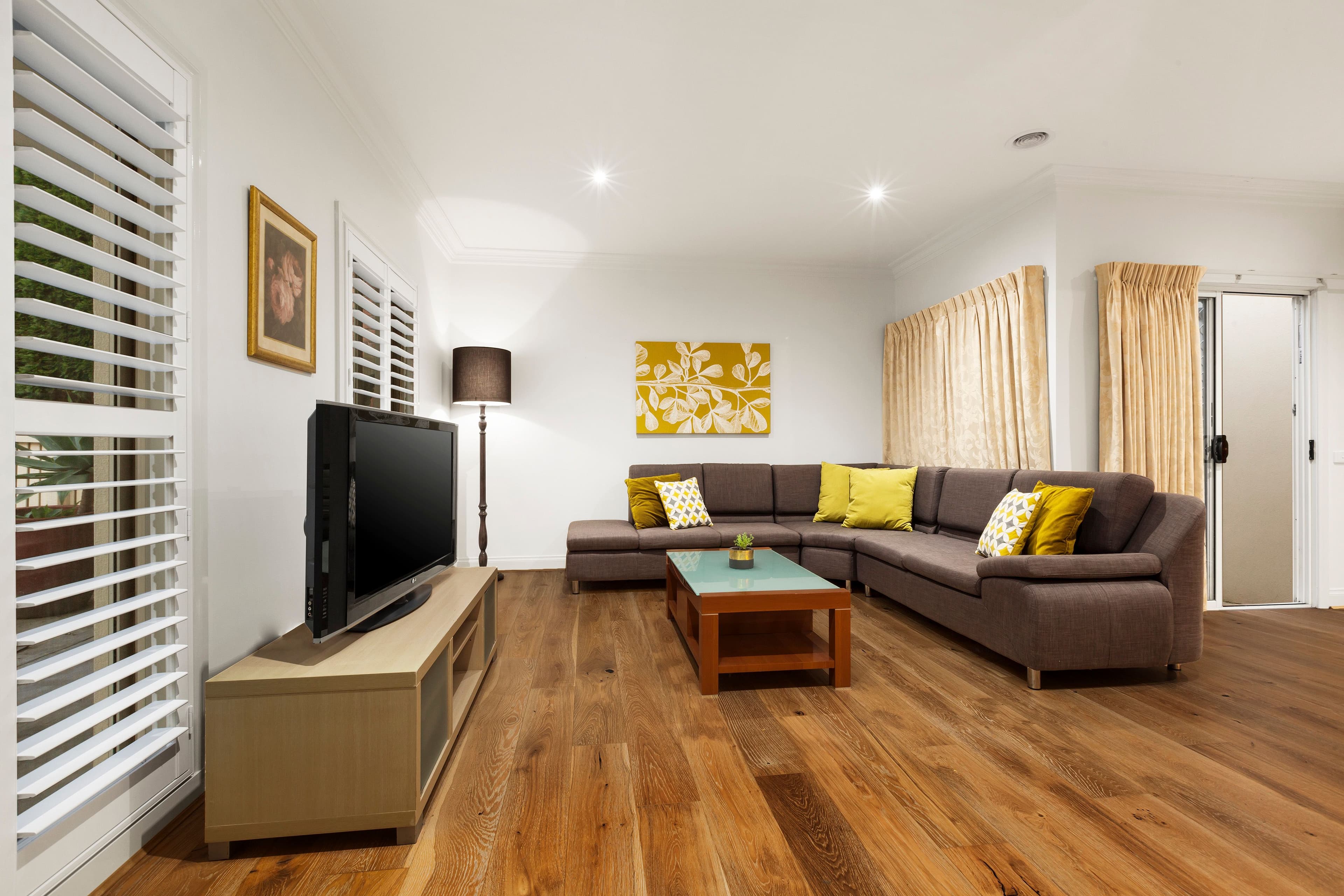 8 Chapel Court, Doncaster VIC 3108, Doncaster - Thumbnail 4