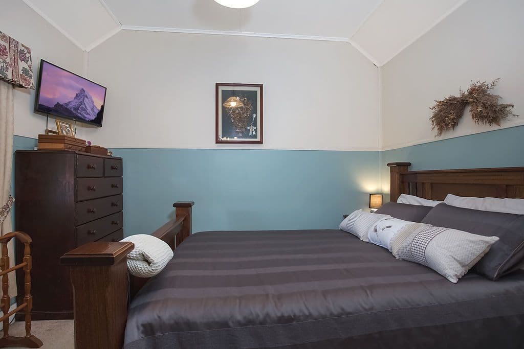 62 Fergusson Street, Camperdown VIC 3260, Camperdown - Thumbnail 4