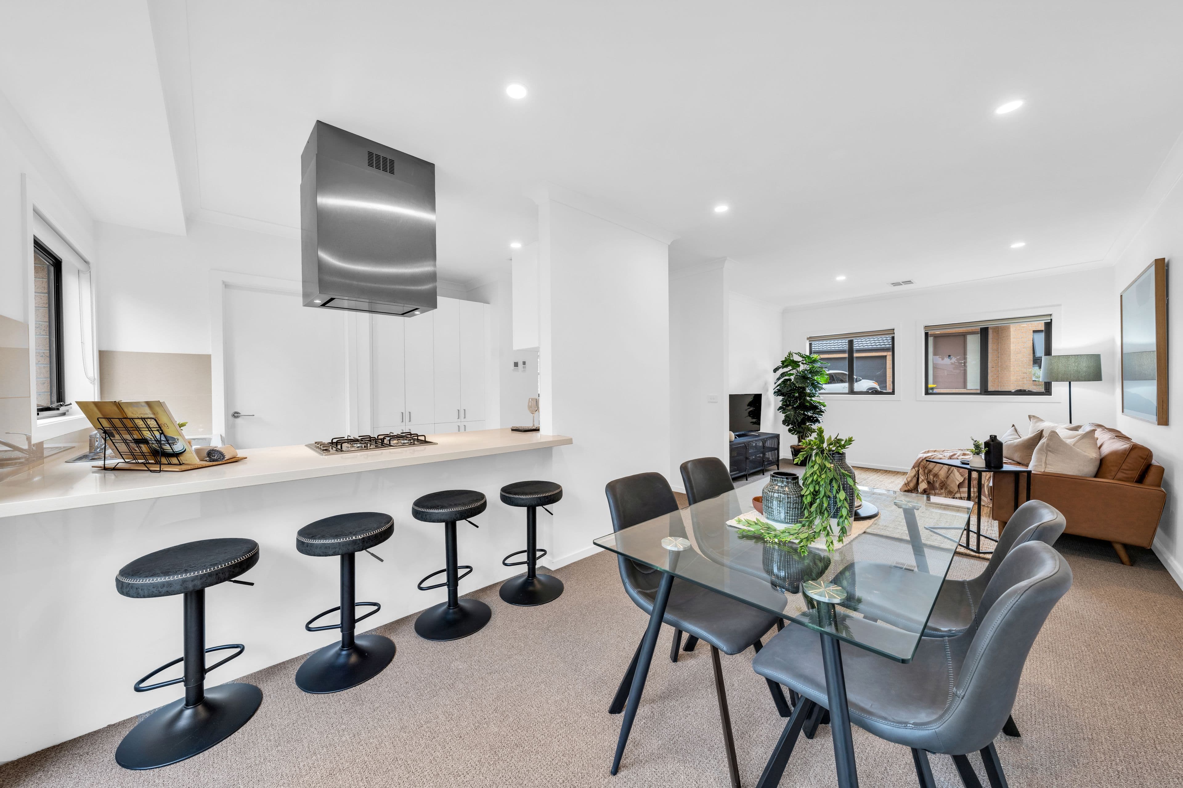 13 Gonis Crescent, Carrum Downs VIC 3201, Carrum Downs - Thumbnail 2