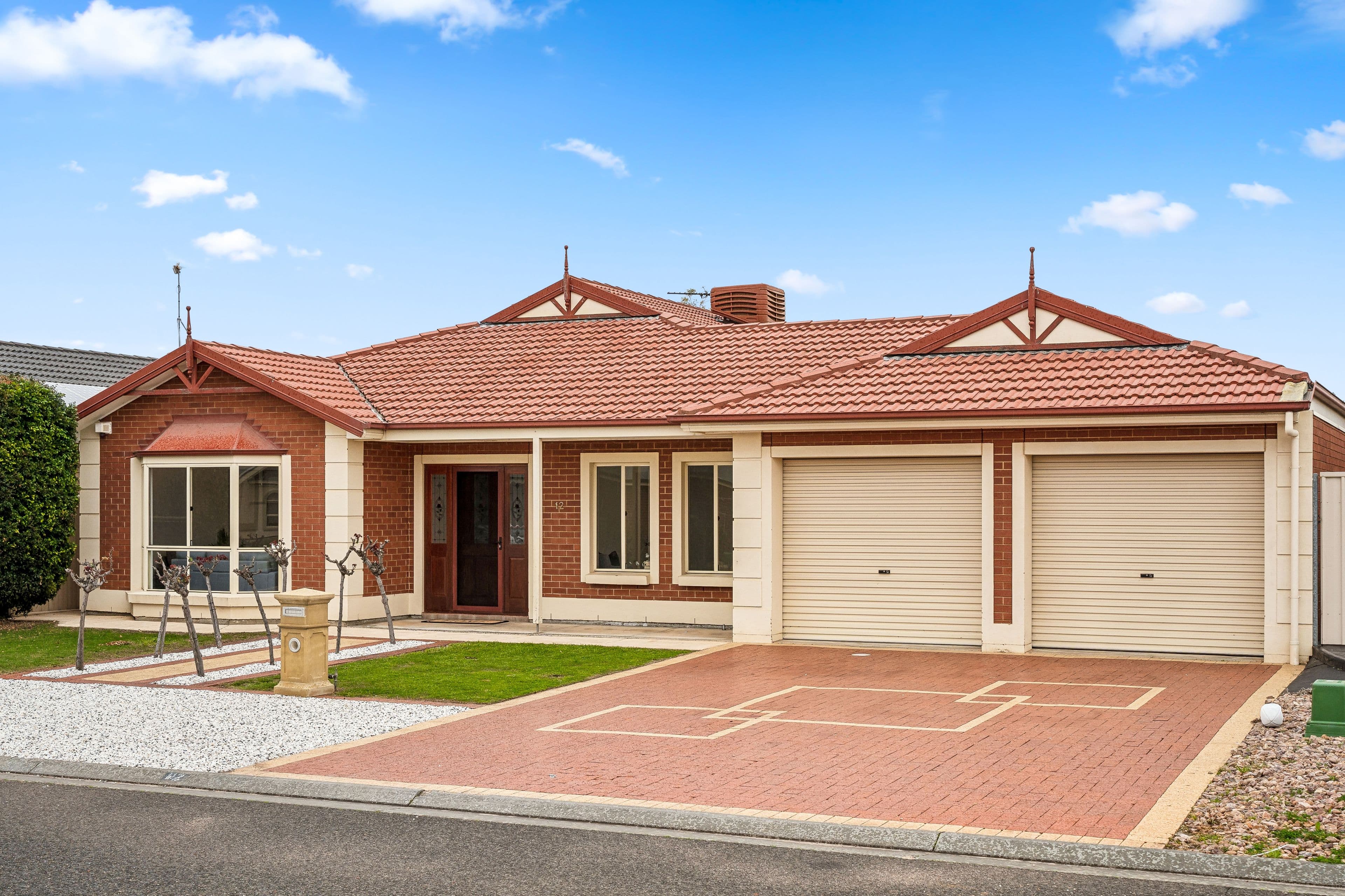 12 Dineen Road, Parafield Gardens SA 5107, Parafield Gardens - Thumbnail 2