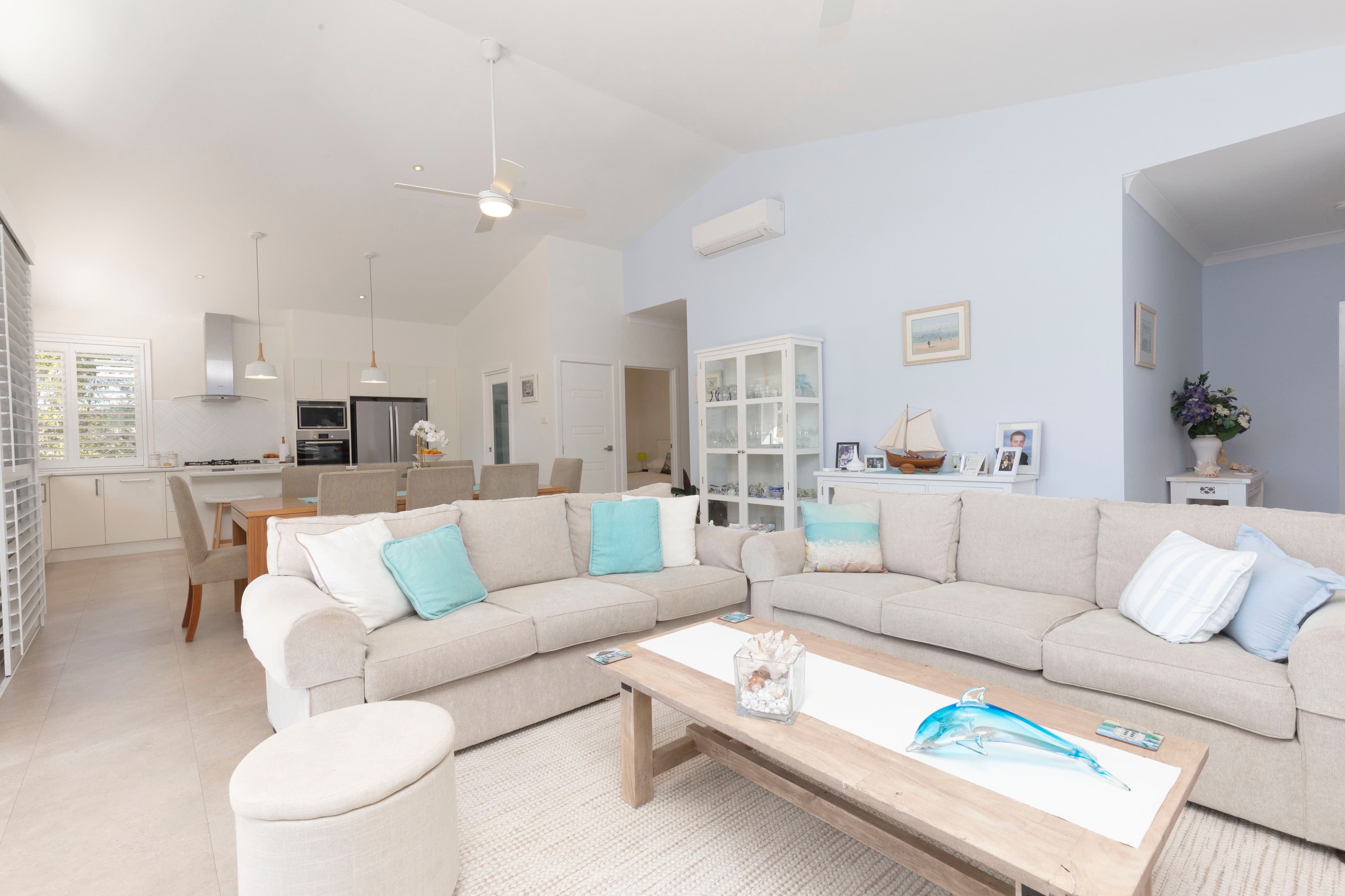 20 Cove Boulevard, North Arm Cove - Thumbnail 7