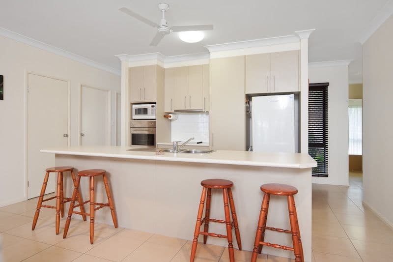 4 Hillman Place, BENTLEY PARK QLD 4869, Bentley Park - Thumbnail 8