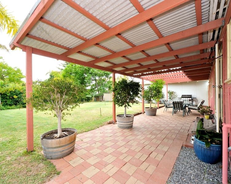 8 Catherine Street, Safety Bay WA 6169, Safety Bay - Thumbnail 4